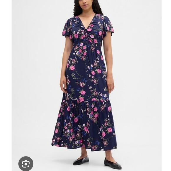 GAP Dresses & Skirts - Gap ruched V neck maxi dress floral blue tiered romantic XXL boho
